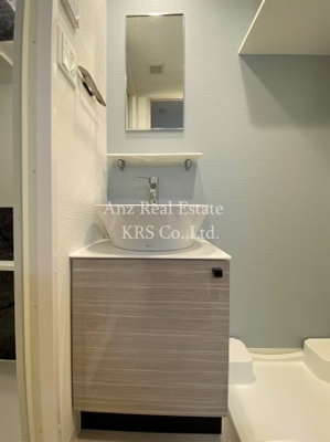 【洗面所】 | エスリードレジデンス大阪本町 | すっきりデザイン性のある洗面化粧台♪