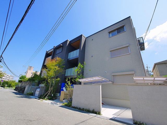 MUM’Sシャーメゾン学園北の外観