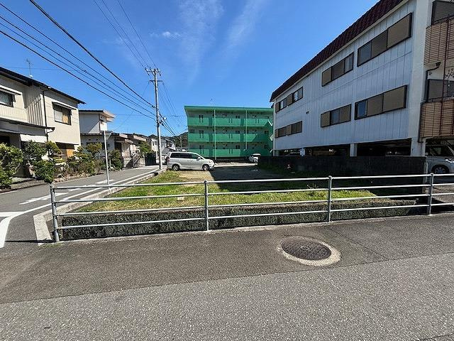 吾川郡いの町枝川の前面道路含む現地写真