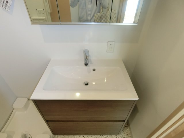 【洗面所】 | Radiation Court