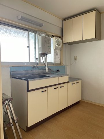 アーバン久保本のキッチン