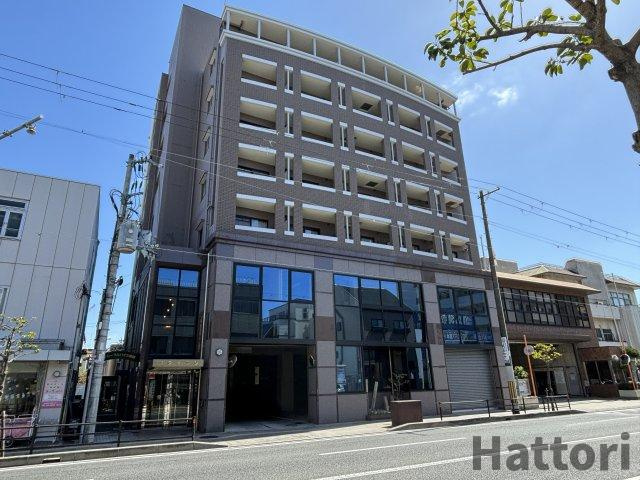 フローラルハイツ服部の外観