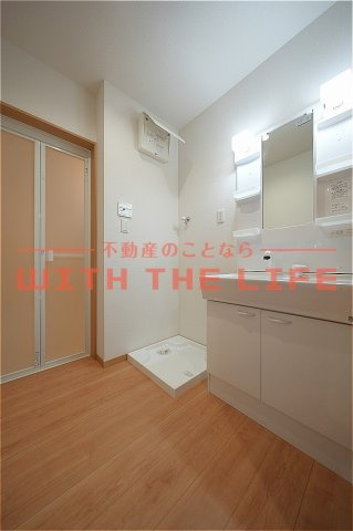 Lbloom馬場【キャッシュバック対象物件】の洗面所|忙しい朝には欠かせない洗面所です