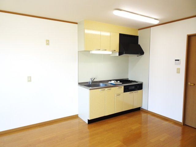 ロイヤル芝原北館のキッチン