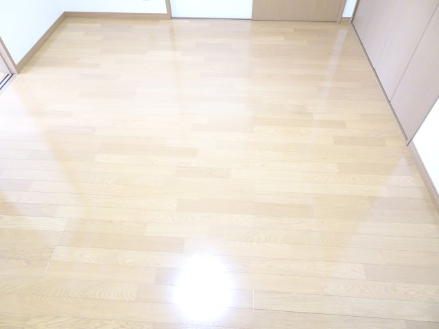 ロイヤル芝原北館の洋室