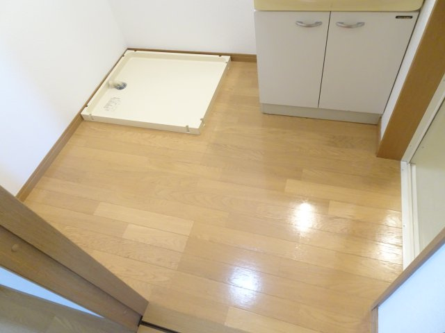 ロイヤル芝原北館の洗面所