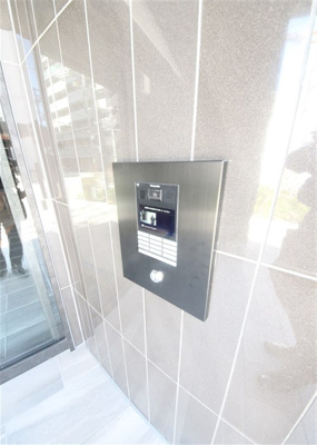 【エントランス】 | セレニテフラン難波