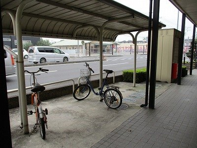 【その他】 | レオパレスマロン | 屋根付き駐輪場です。