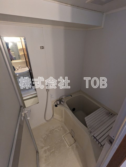 【浴室】 | サンハイツ国領 | ※クリーニング中の撮影※