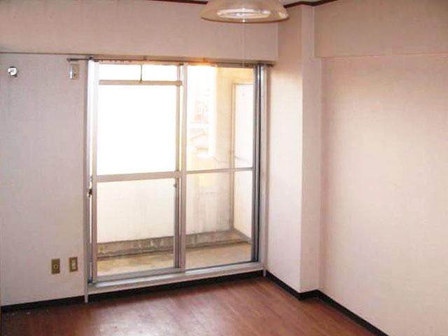 明大寺町 レジデンス織田の居間・リビング