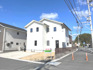 【外観】 | 住宅側からの外観写真です。