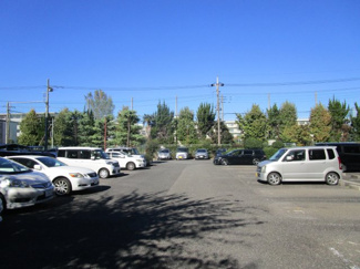 【駐車場】