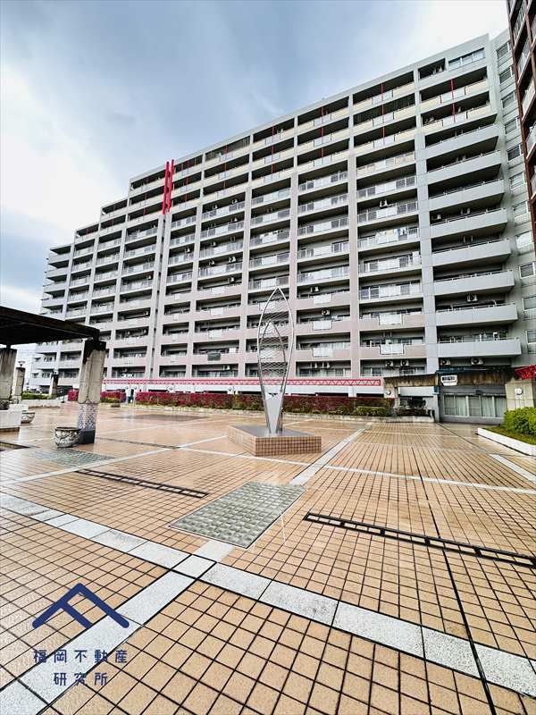 ステーションアベニューの外観