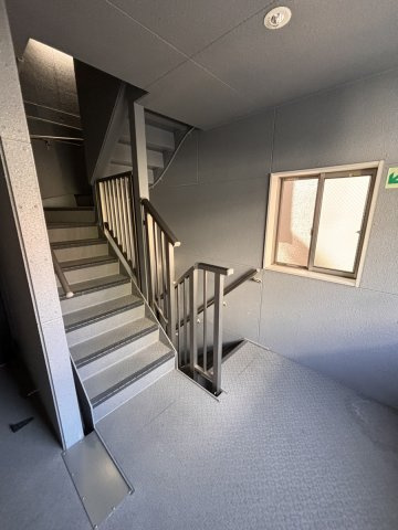 プラチナムファースト８のロビー