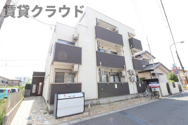 AQUE2の外観|おしゃれな外観がお出迎え♪