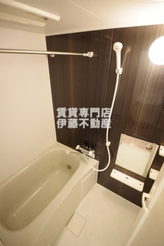 LAULEA HEIANの浴室