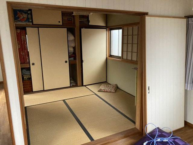 津市上弁財町の中古一戸建の和室