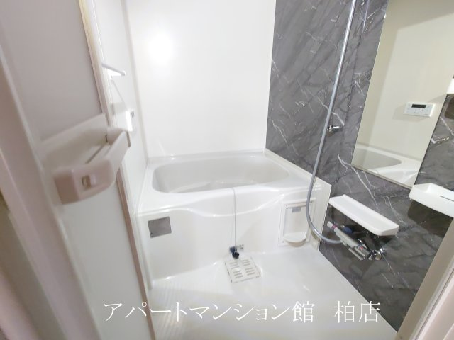 アーブルの浴室