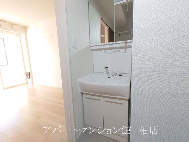 アーブルの独立洗面台