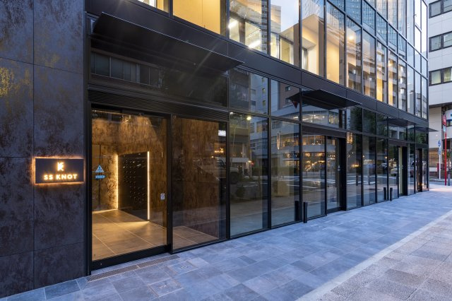 SS KNOTのエントランス