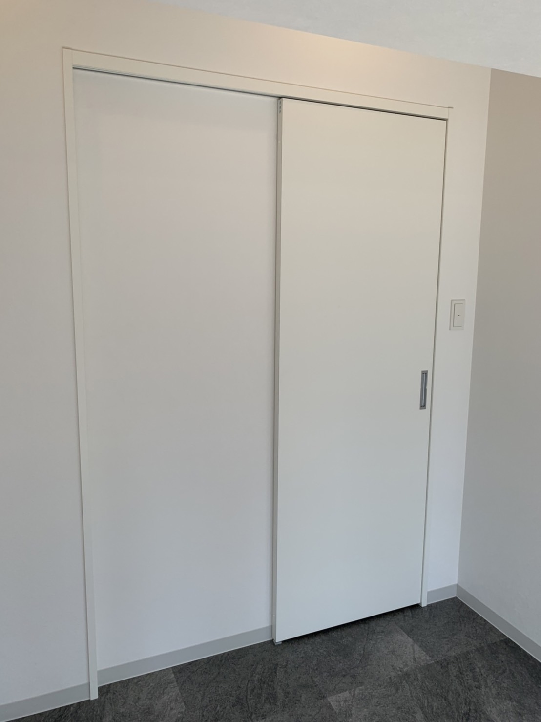 SS KNOTの収納|大容量のウォークインクローゼット