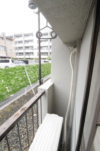 日吉第5コーポ別館のバルコニー