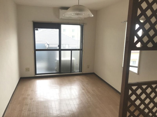 【洋室】 | サンロイヤル鳴尾