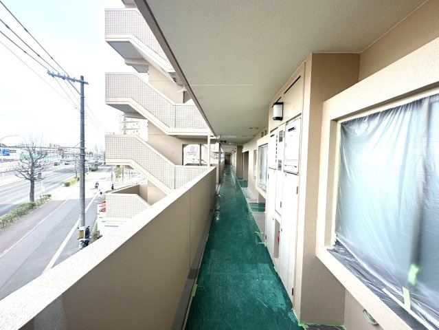 長町南パークホームズサザンクレスト西館のその他共用部分|住戸階廊下
