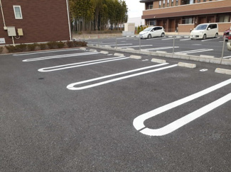 【駐車場】