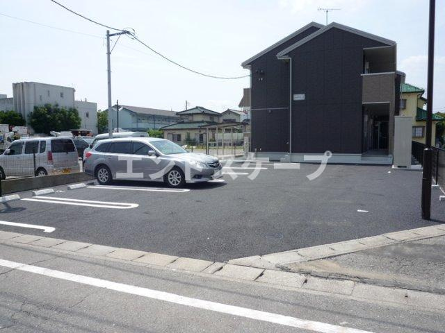 ＩＳＨＩＫＡＷＡ　ＨＩＬＬＳ　Ⅵの駐車場|高崎、前橋、伊勢崎エリアのお部屋探しはエンドスケープまで！お客様の理想お聞かせ下さい♪