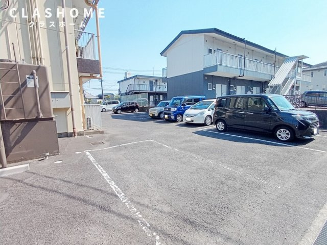 一ツ木マンション安井Ⅱ　　刈谷市の賃貸ならクラスホーム刈谷店の駐車場