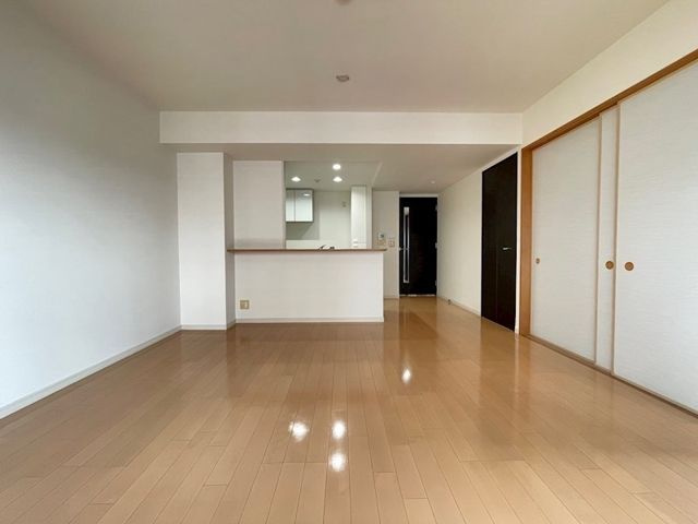 レジディア東松戸の居間・リビング