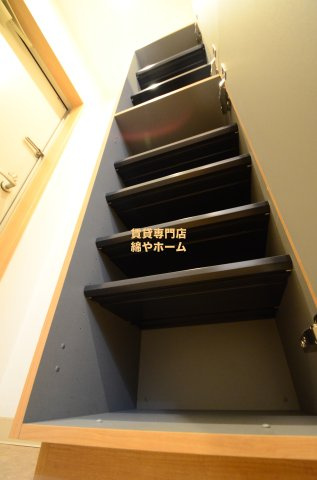 FmaisonCALMの設備|たっぷり靴を収納できます