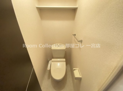【トイレ】 | ウィステリア | ※同物件写真