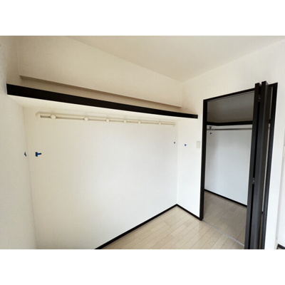 【収納】 | ドリーム西新 | 別号室の写真になります。現況優先。