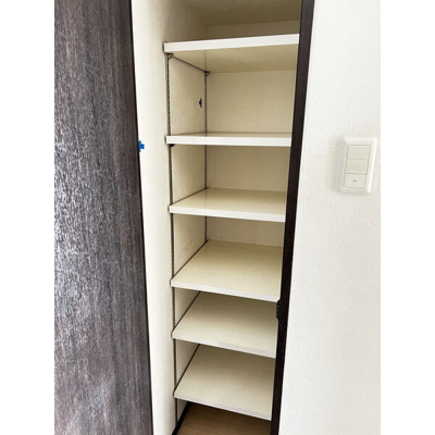 【玄関】 | ドリーム西新 | 別号室の写真になります。現況優先。