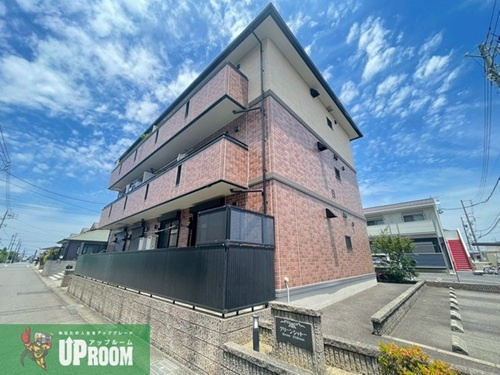 グリーンシャトーの外観