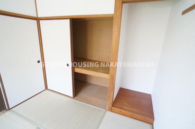 荻野ハイタウンの収納