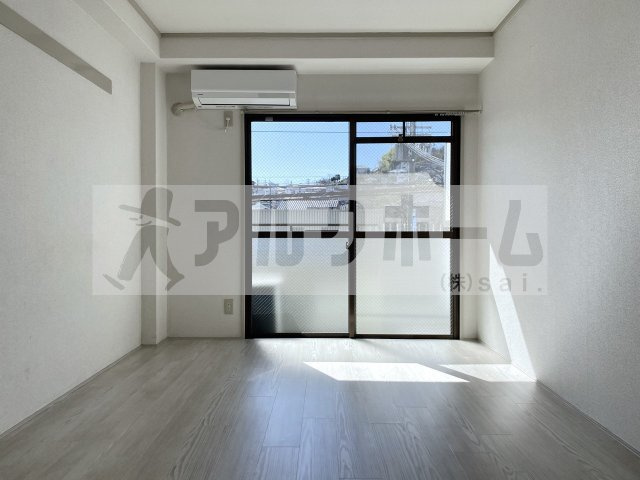 ビスタハイツ西村の居間・リビング