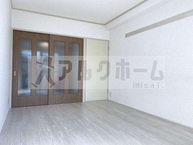 ビスタハイツ西村の居間・リビング