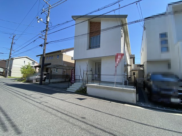 中古戸建　　伴南5丁目の前面道路含む現地写真