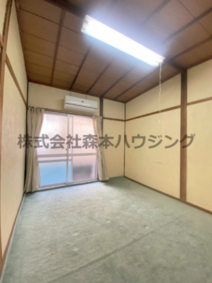 【洋室】 | 　大東市北条6丁目16テラス | 使い勝手のいい洋室です
