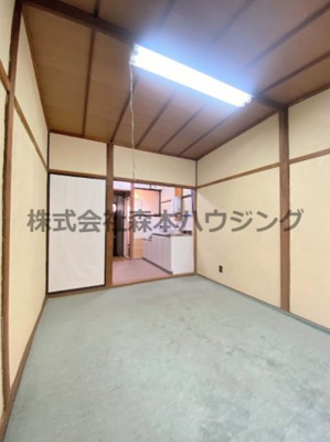【洋室】 | 　大東市北条6丁目16テラス | ゆったりした洋室です