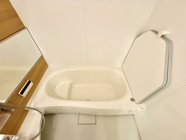 【浴室】 | カンフリエ　イースト