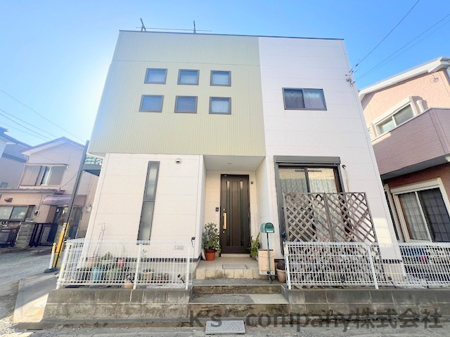 ■高座郡寒川町一之宮8丁目　中古戸建の外観|玄関側から見た外観写真です☆