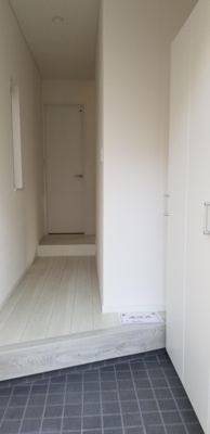 【玄関】 | 西宮市　愛宕山　中古戸建