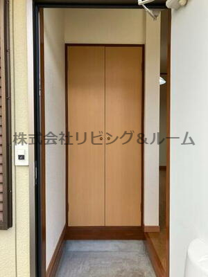 【玄関】 | 白井ハイツ