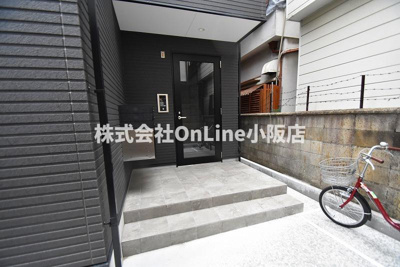 【エントランス】 | REGIES近大SouthⅠ