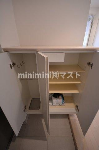 クロスレジデンス大阪新町の収納