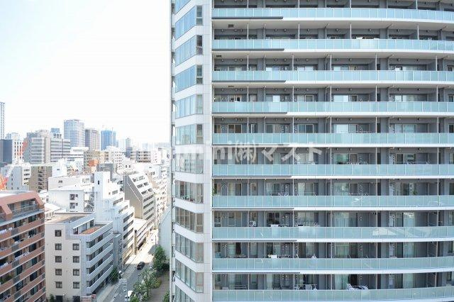 クロスレジデンス大阪新町の展望